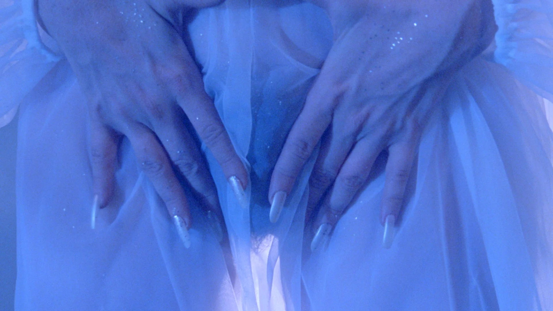 Blue Ice - Image 18
