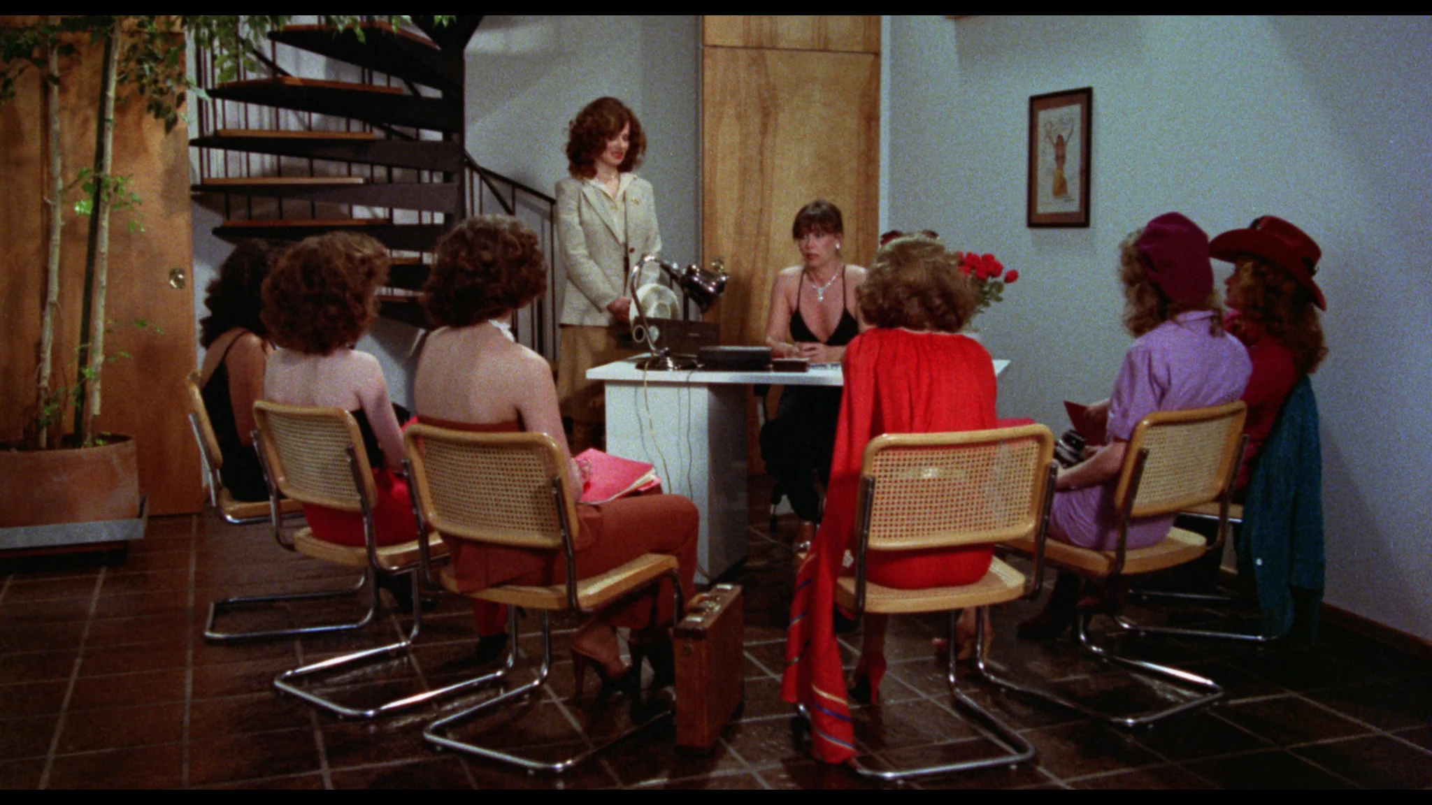 Centerspread Girls - Image 7