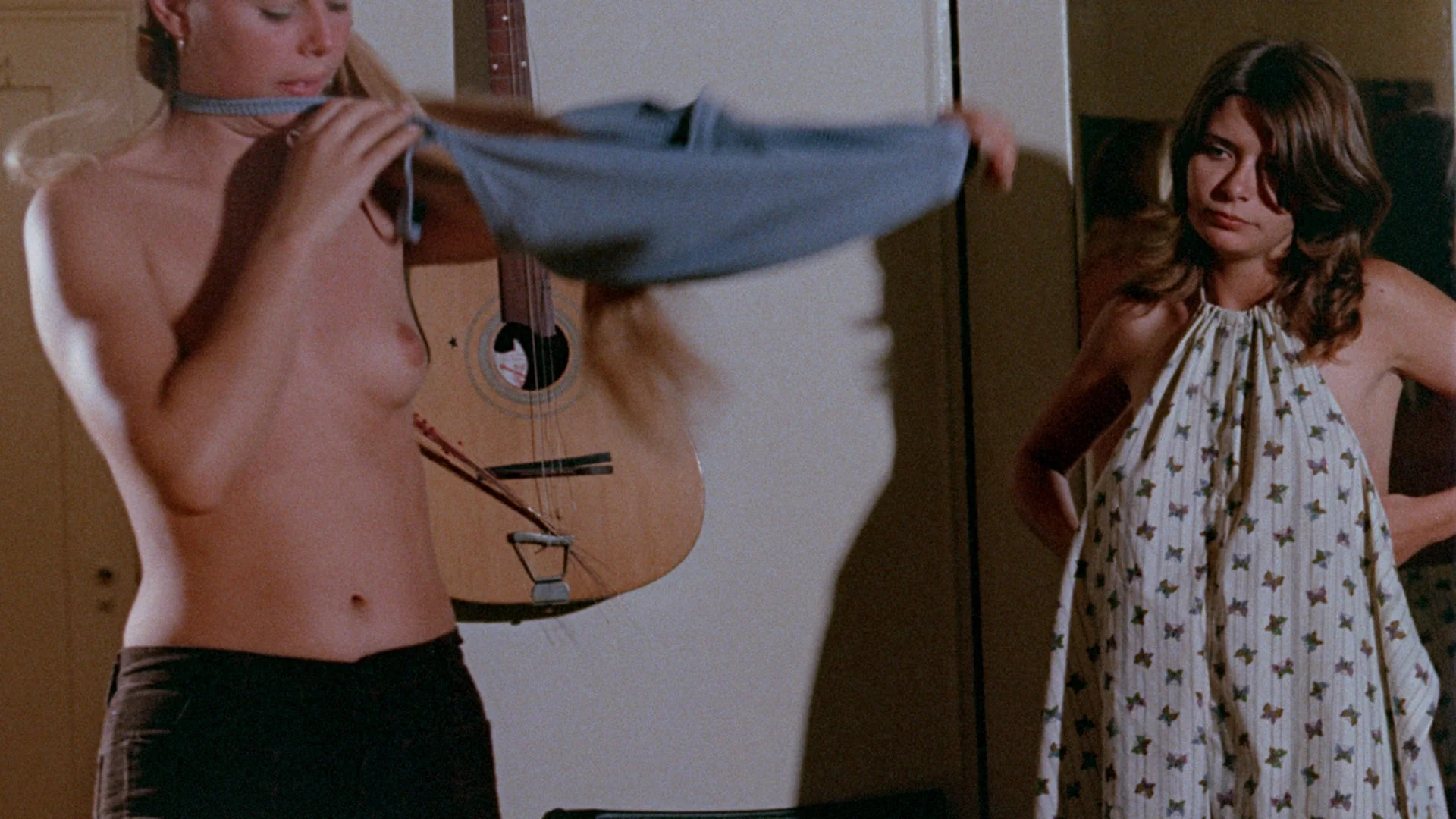 Little Miss Innocence / Teenage Seductress - Image 11