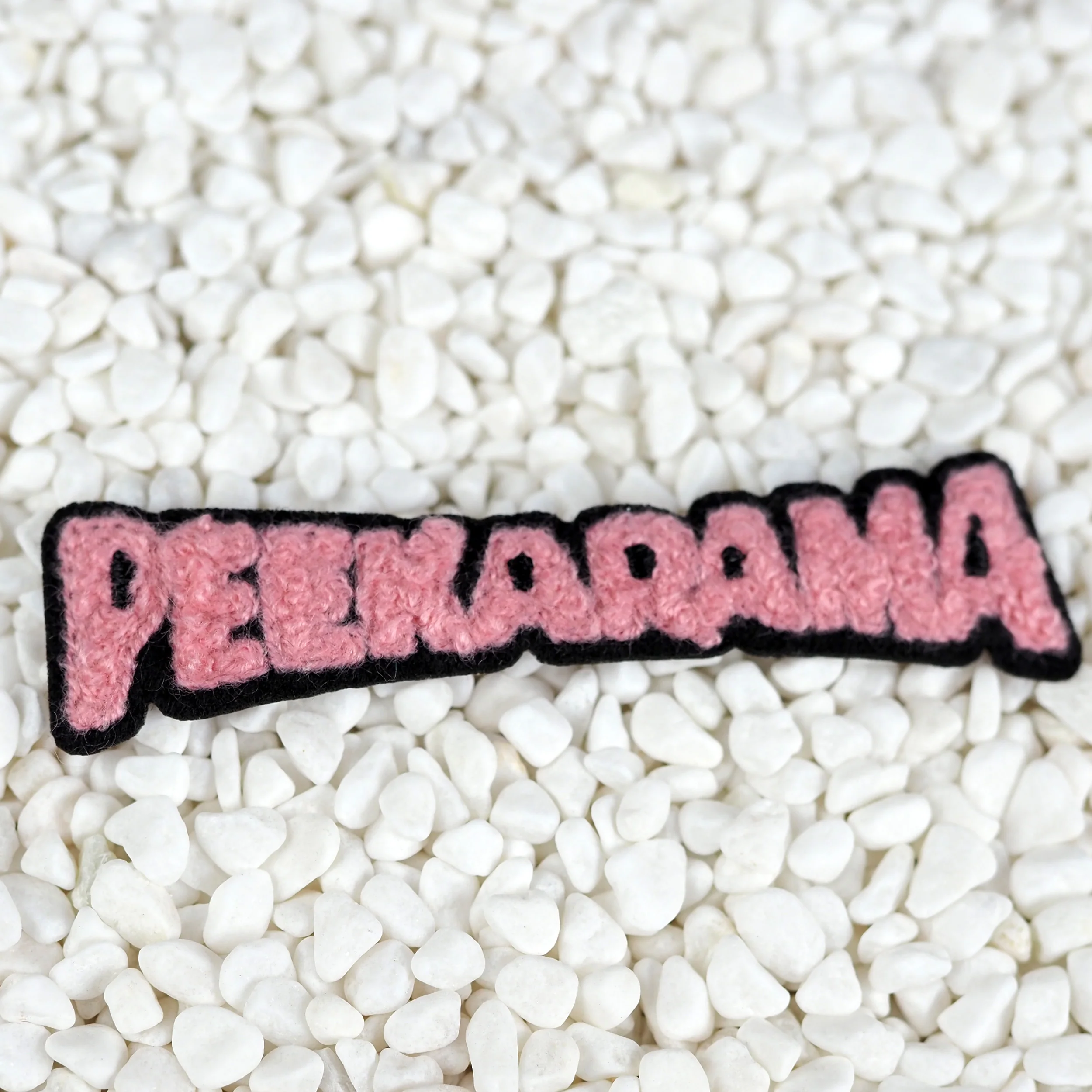 Chenille Patches - Peekarama + Distribpix - Image 4