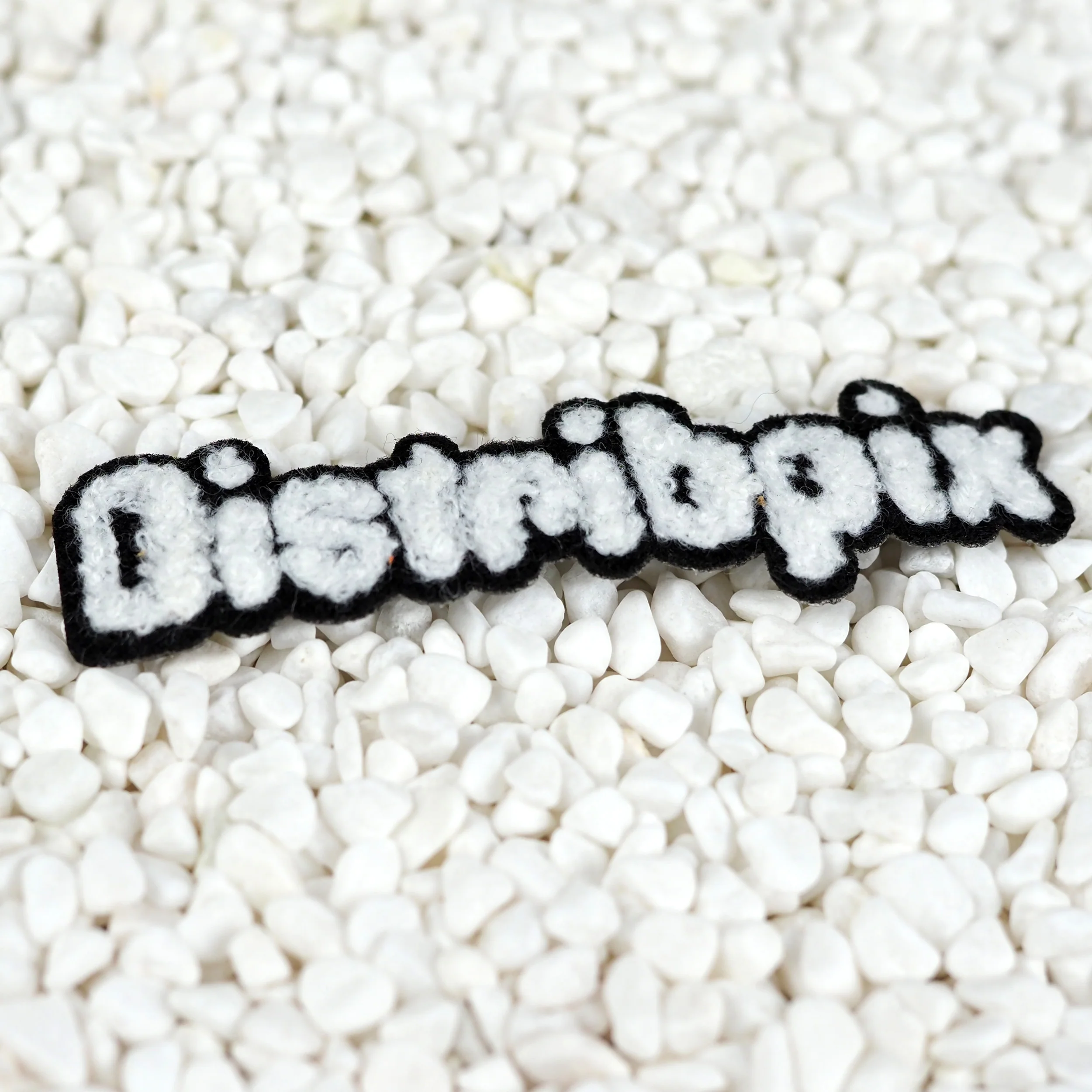 Chenille Patches - Peekarama + Distribpix - Image 6