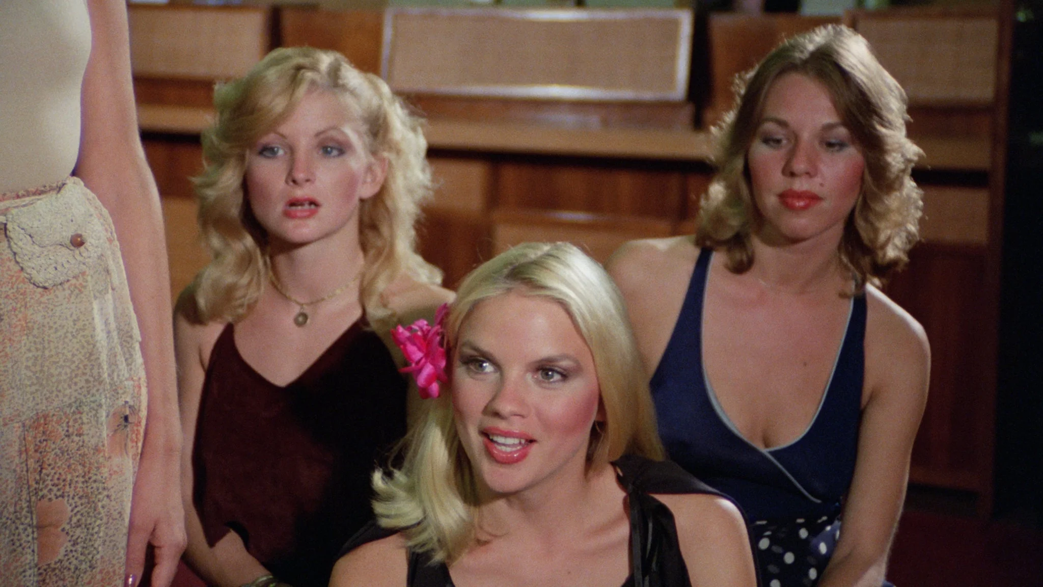 Taxi Girls / Heavenly Desire - Image 8