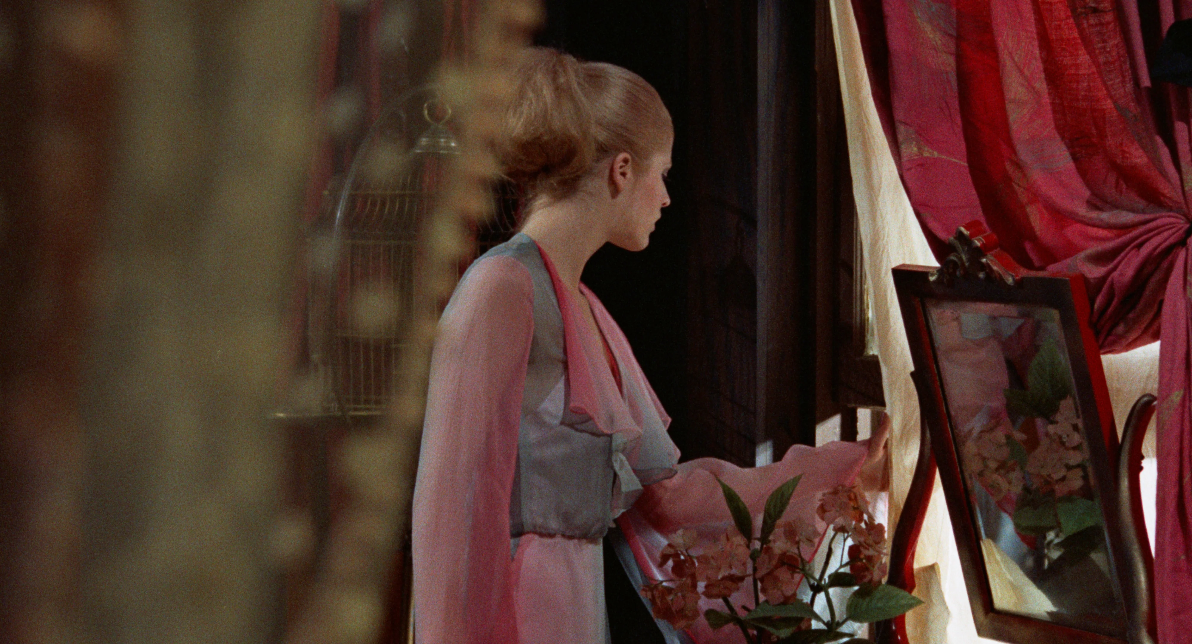 Through The Looking Glass - Image 32